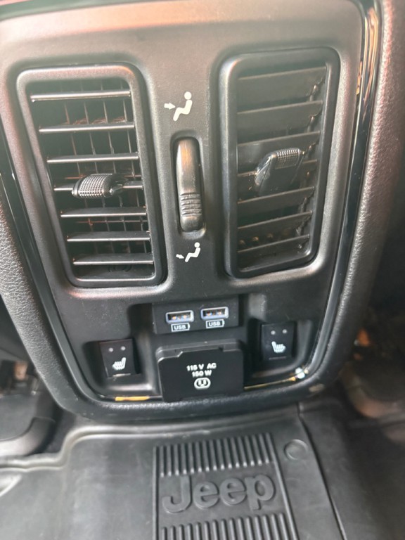 2019 Jeep Grand Cherokee Image 8