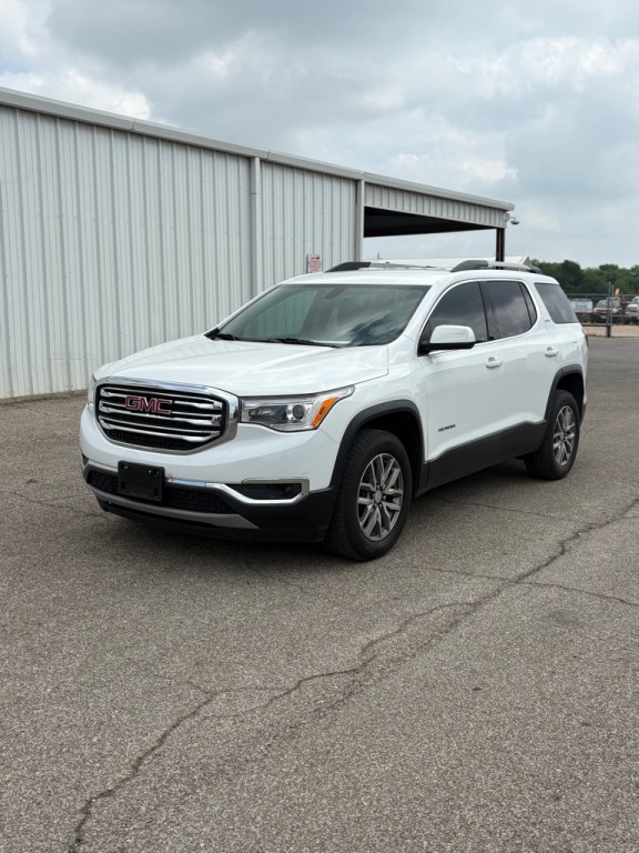 2018 GMC Acadia Image 2