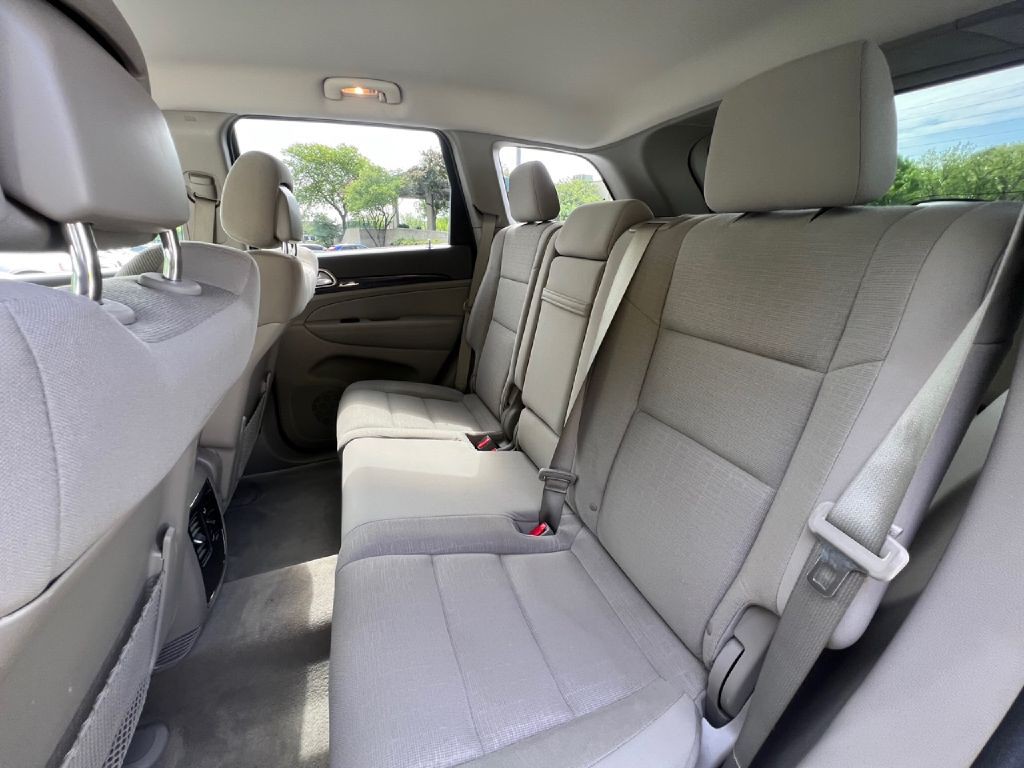 2013 Jeep Grand Cherokee Image 21