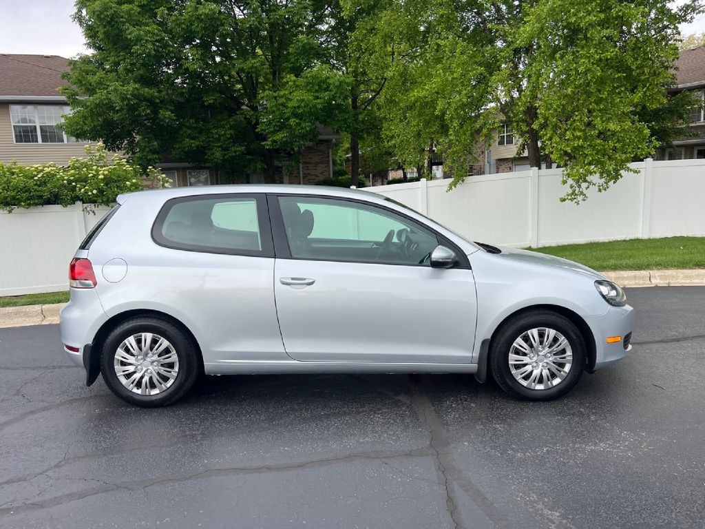 2013 Volkswagen Golf Image 4