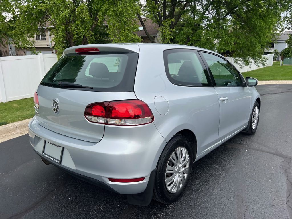 2013 Volkswagen Golf Image 5