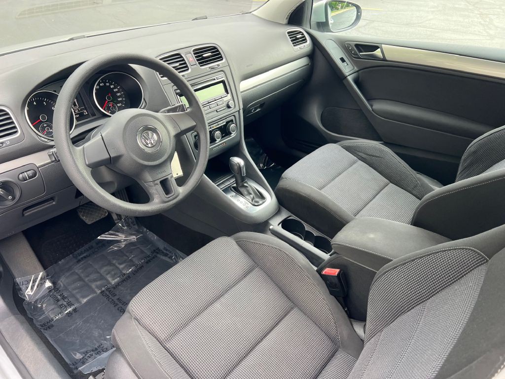 2013 Volkswagen Golf Image 13