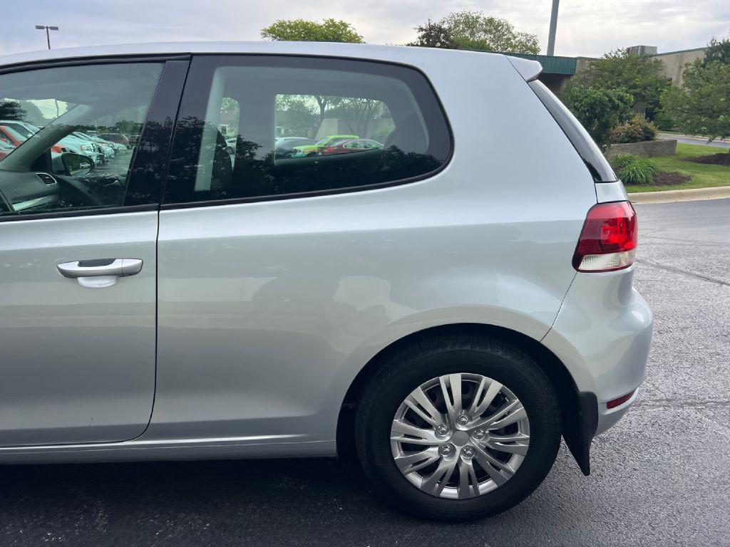 2013 Volkswagen Golf Image 34
