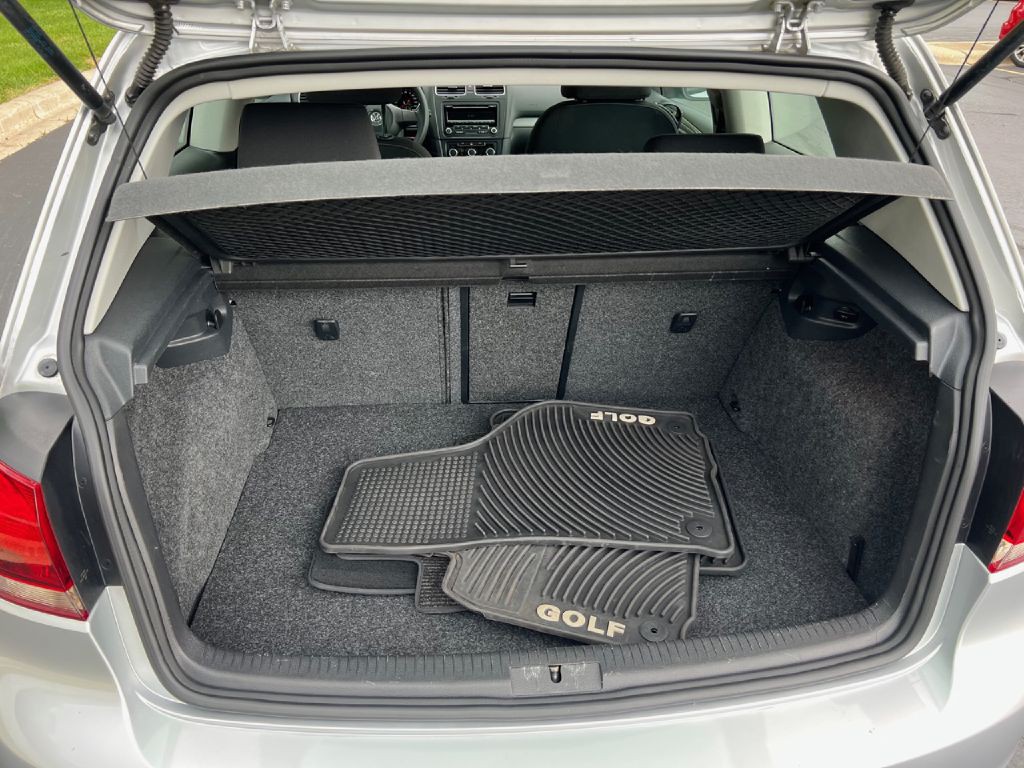 2013 Volkswagen Golf Image 35