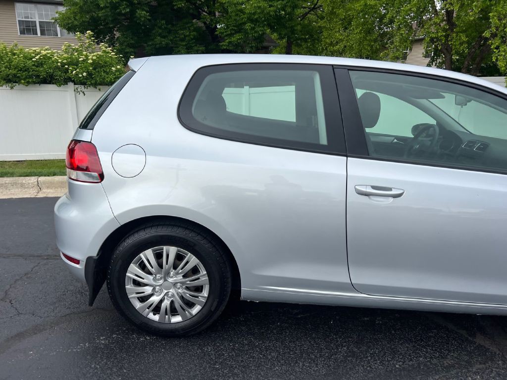 2013 Volkswagen Golf Image 40