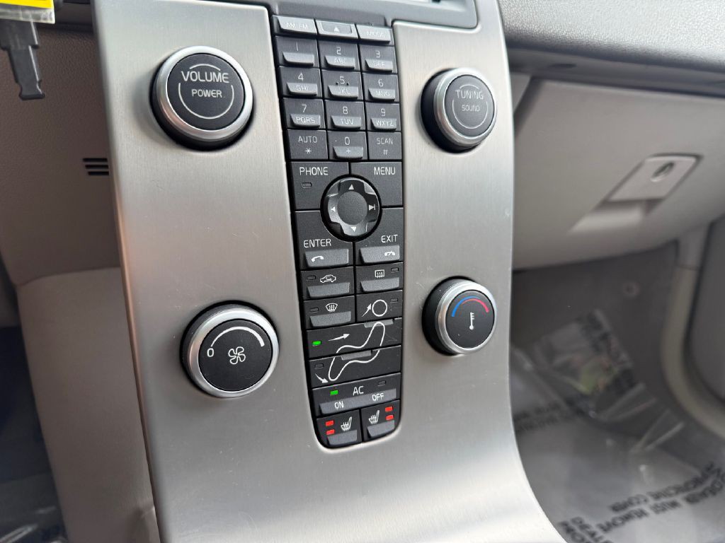 2009 Volvo S40 Image 15