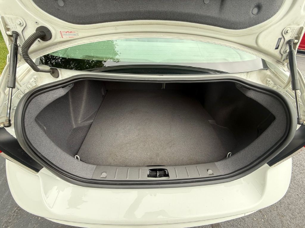 2009 Volvo S40 Image 25