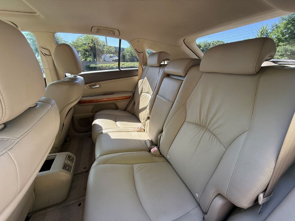 2005 Lexus RX Image 28