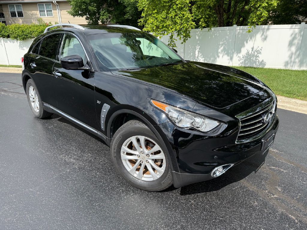 2015 INFINITI QX70 Image 1
