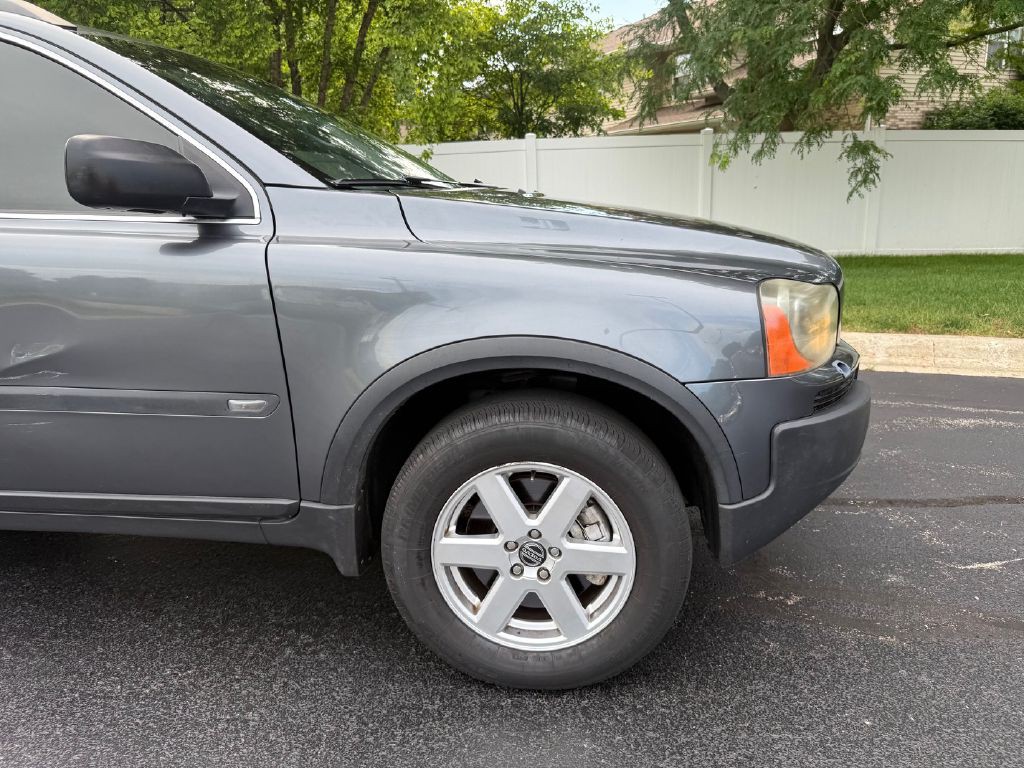 2005 Volvo XC90 Image 34