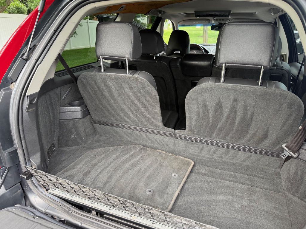 2005 Volvo XC90 Image 38