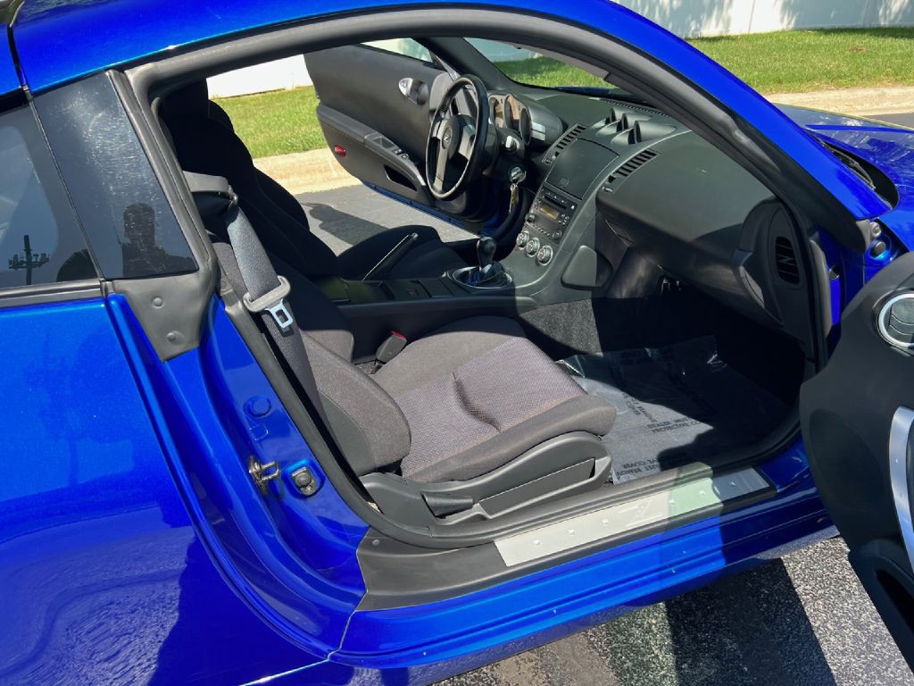 2004 Nissan 350Z Image 17