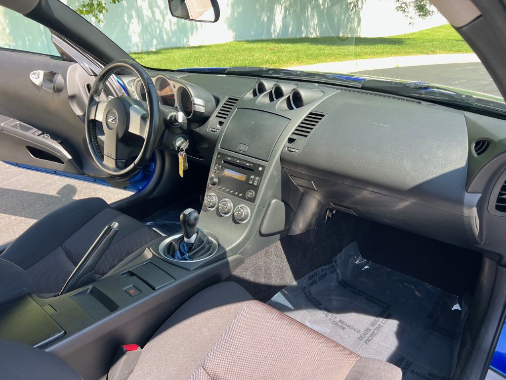 2004 Nissan 350Z Image 20