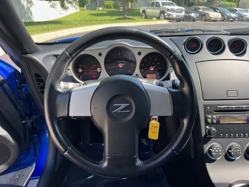 2004 Nissan 350Z Image 37