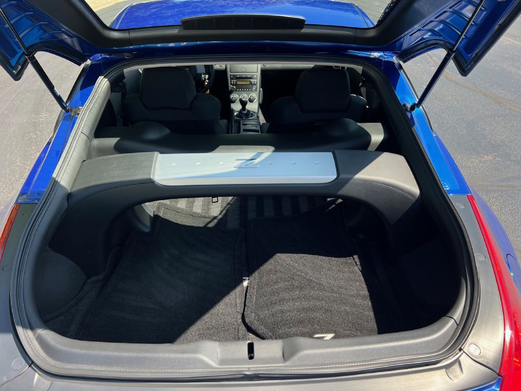 2004 Nissan 350Z Image 40