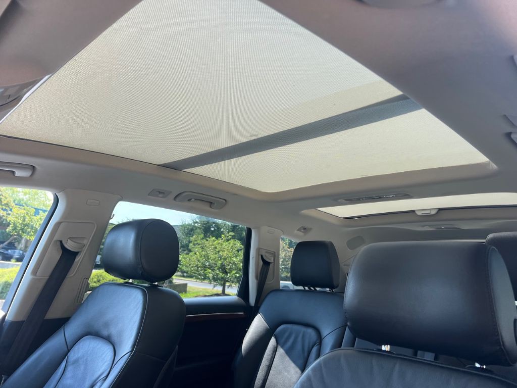 2015 Audi Q7 Image 13