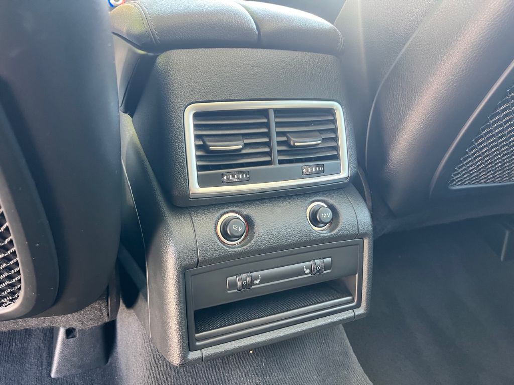 2015 Audi Q7 Image 23