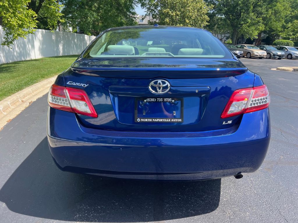 2010 Toyota Camry Image 6