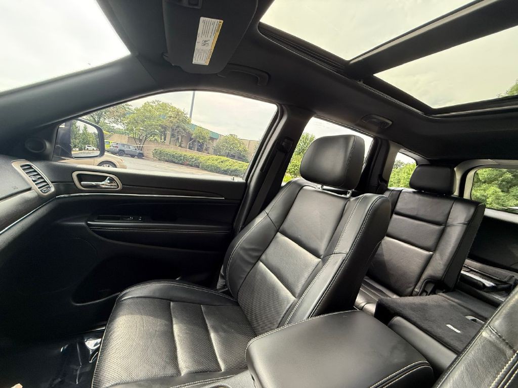 2015 Jeep Grand Cherokee Image 31