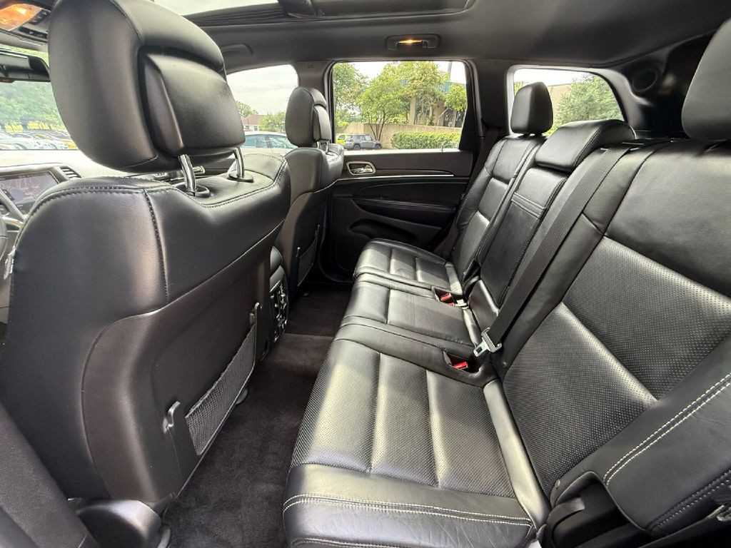 2015 Jeep Grand Cherokee Image 32