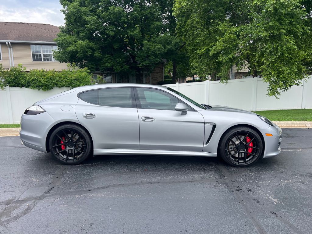 2012 Porsche Panamera Image 5