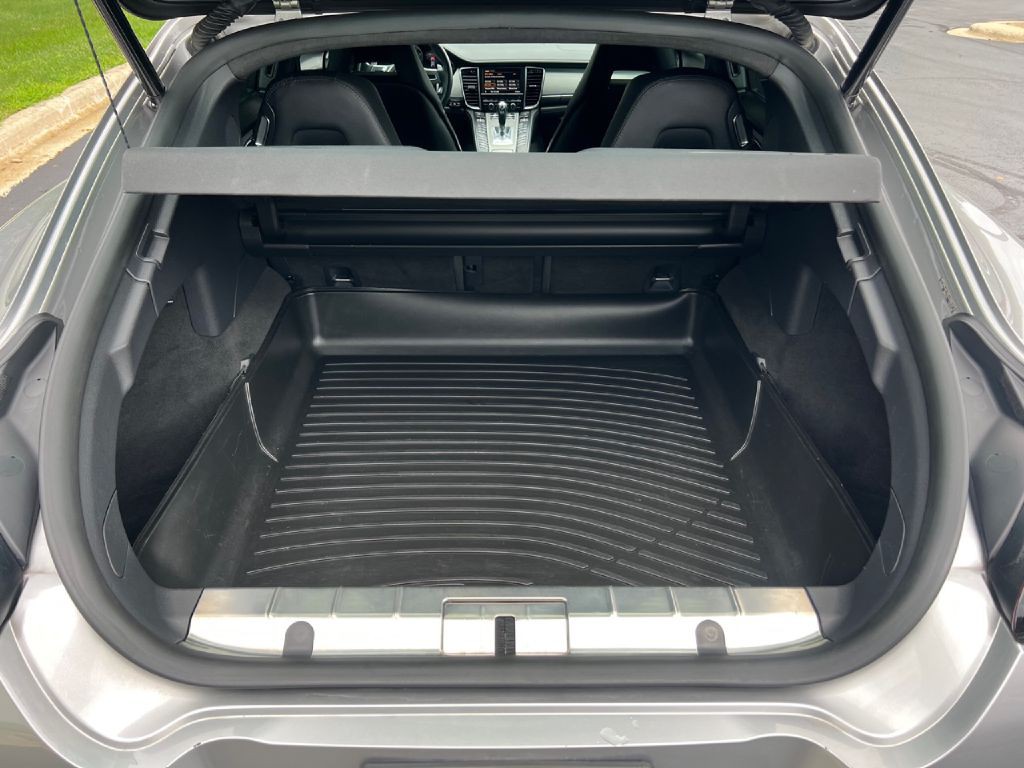 2012 Porsche Panamera Image 54