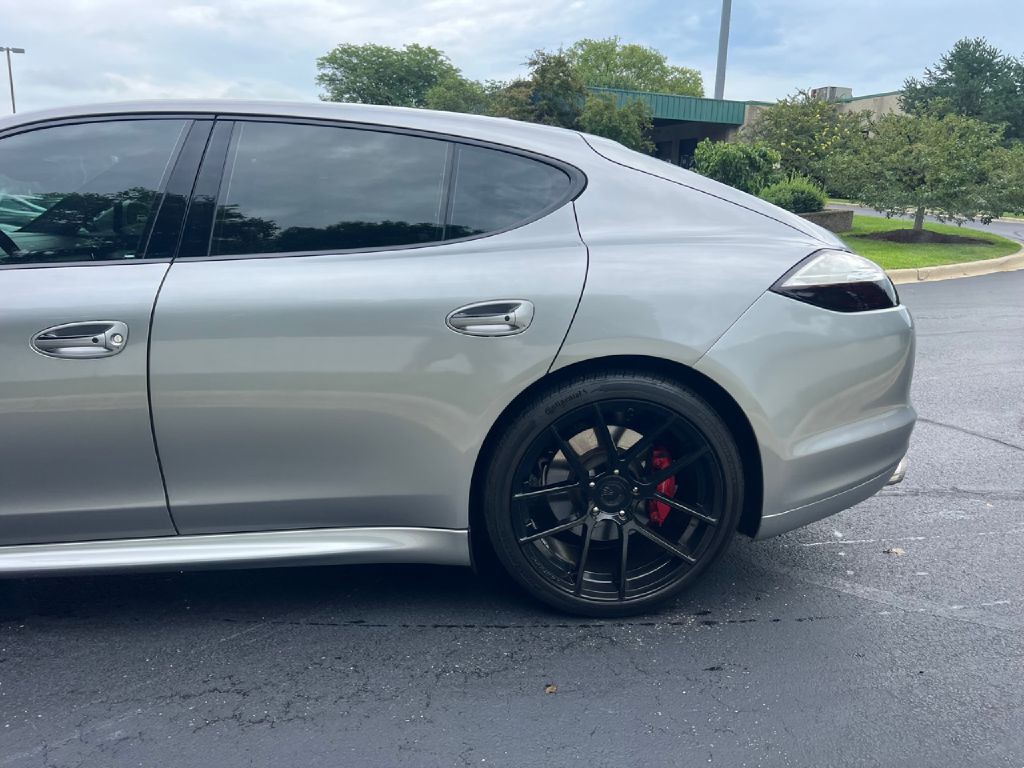 2012 Porsche Panamera Image 61