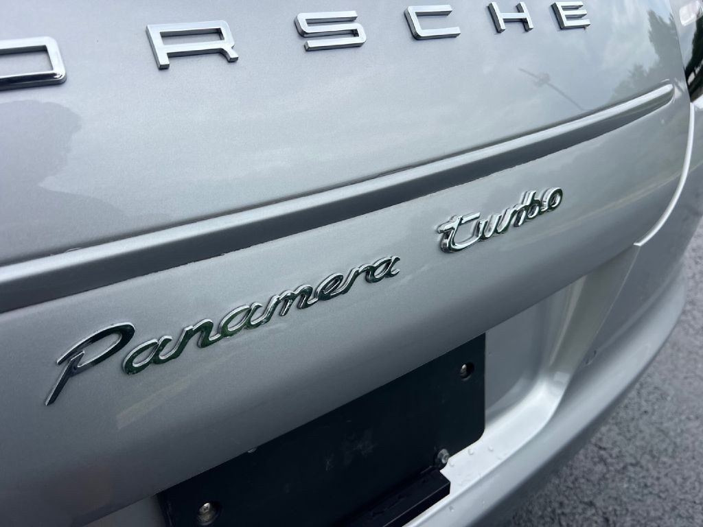 2012 Porsche Panamera Image 63