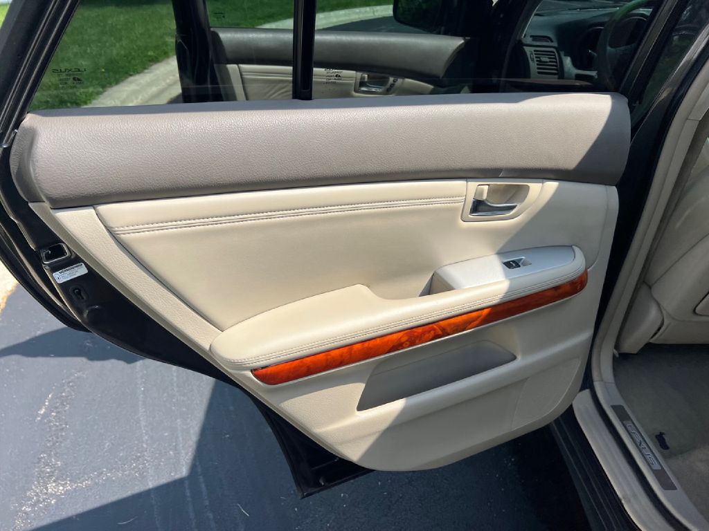2009 Lexus RX Image 26