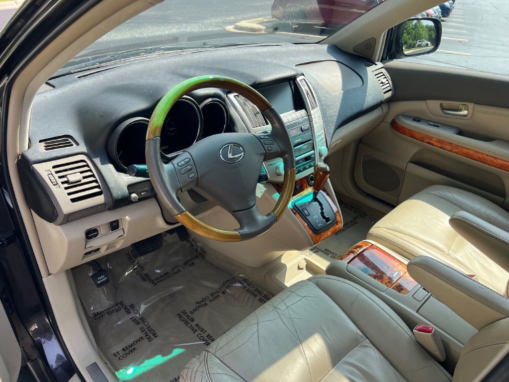 2009 Lexus RX Image 32