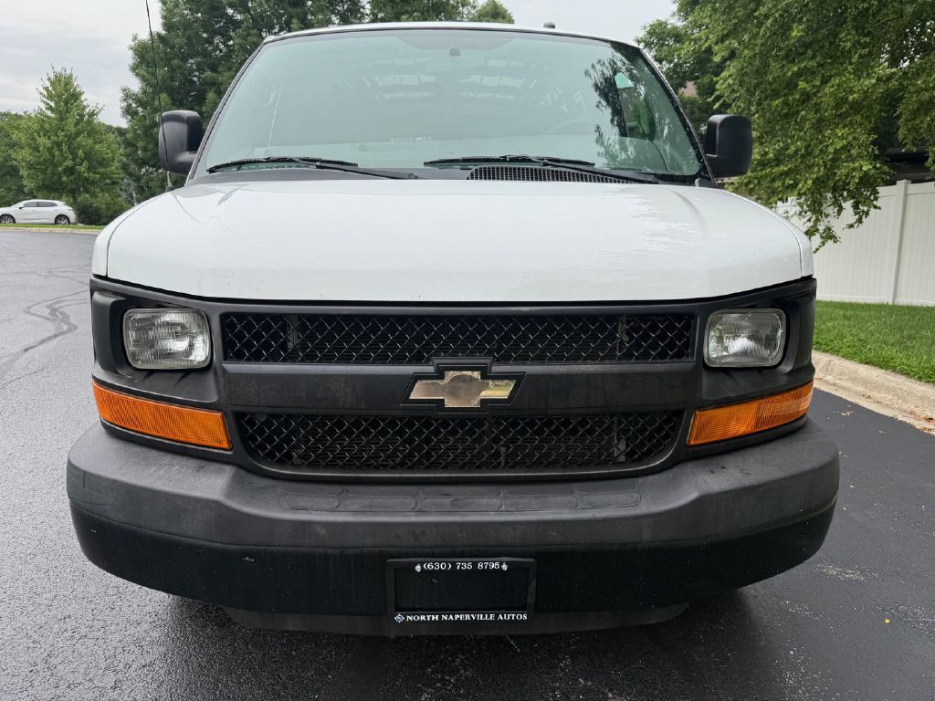2015 Chevrolet Express Image 11