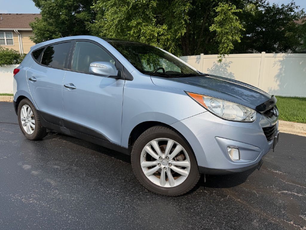 2012 Hyundai Tucson Image 2