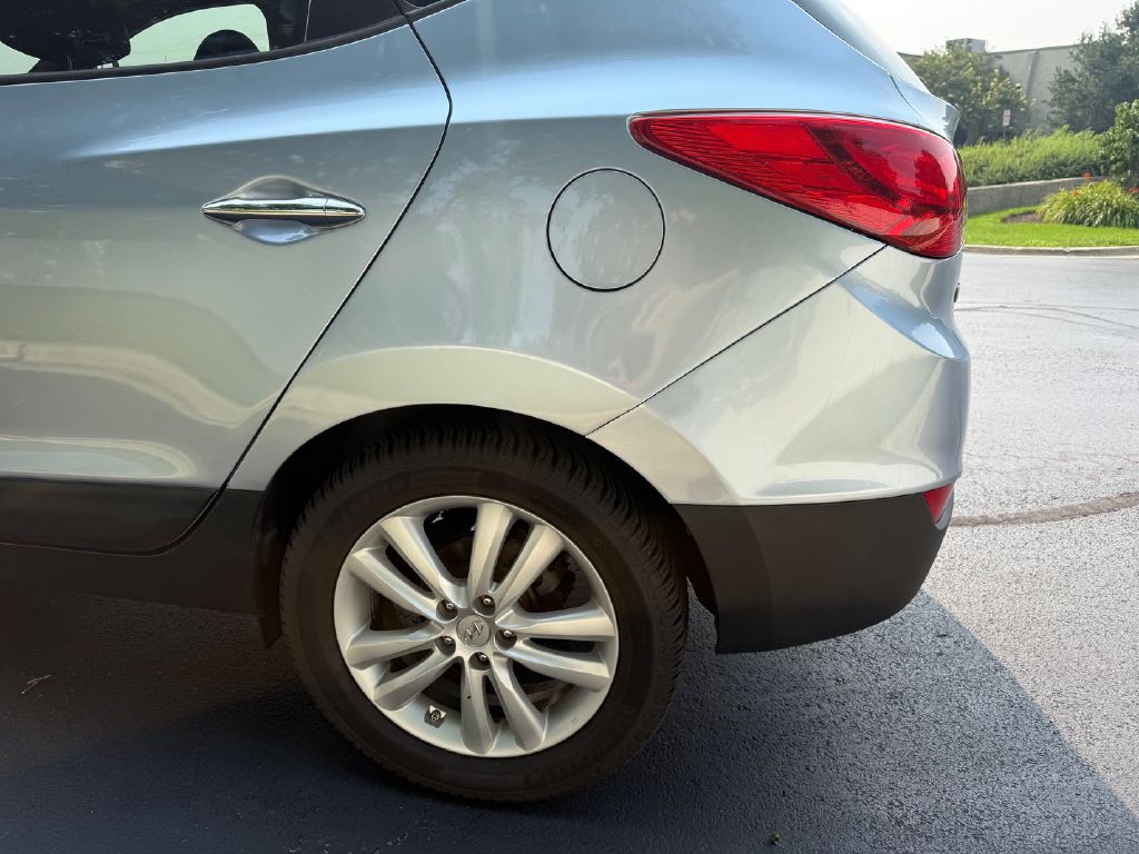 2012 Hyundai Tucson Image 38