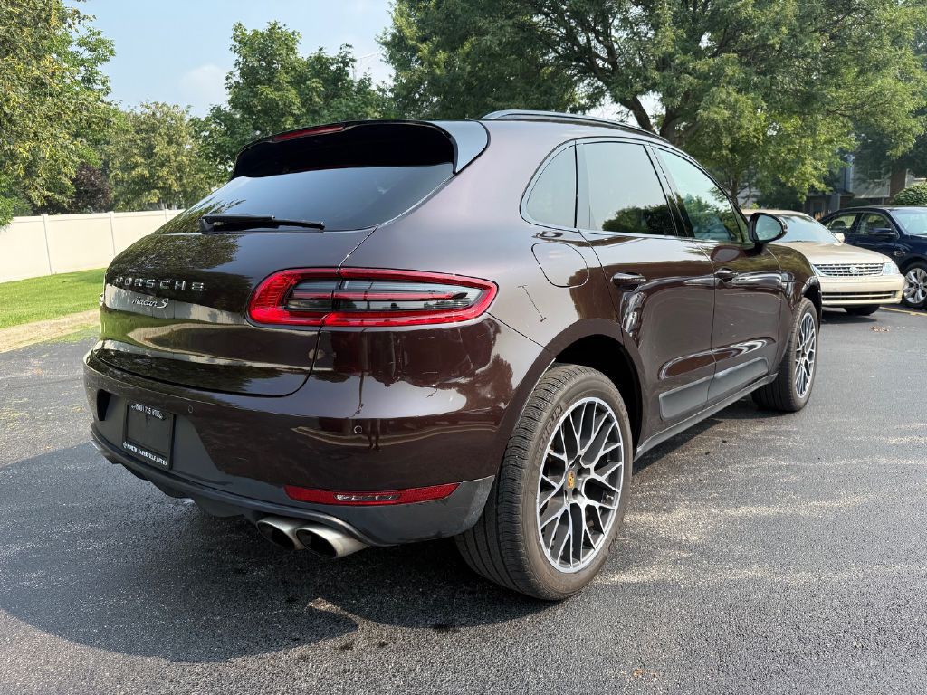 2018 Porsche Macan Image 7