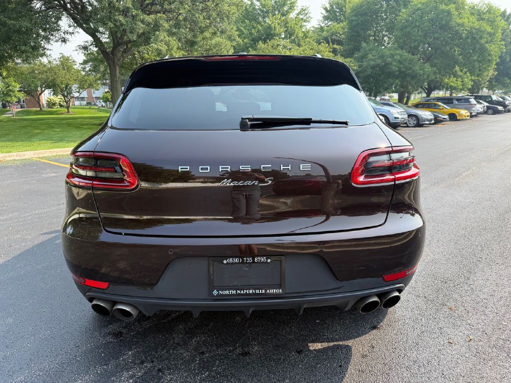 2018 Porsche Macan Image 8
