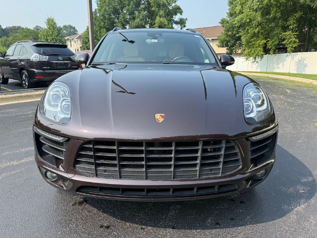 2018 Porsche Macan Image 11