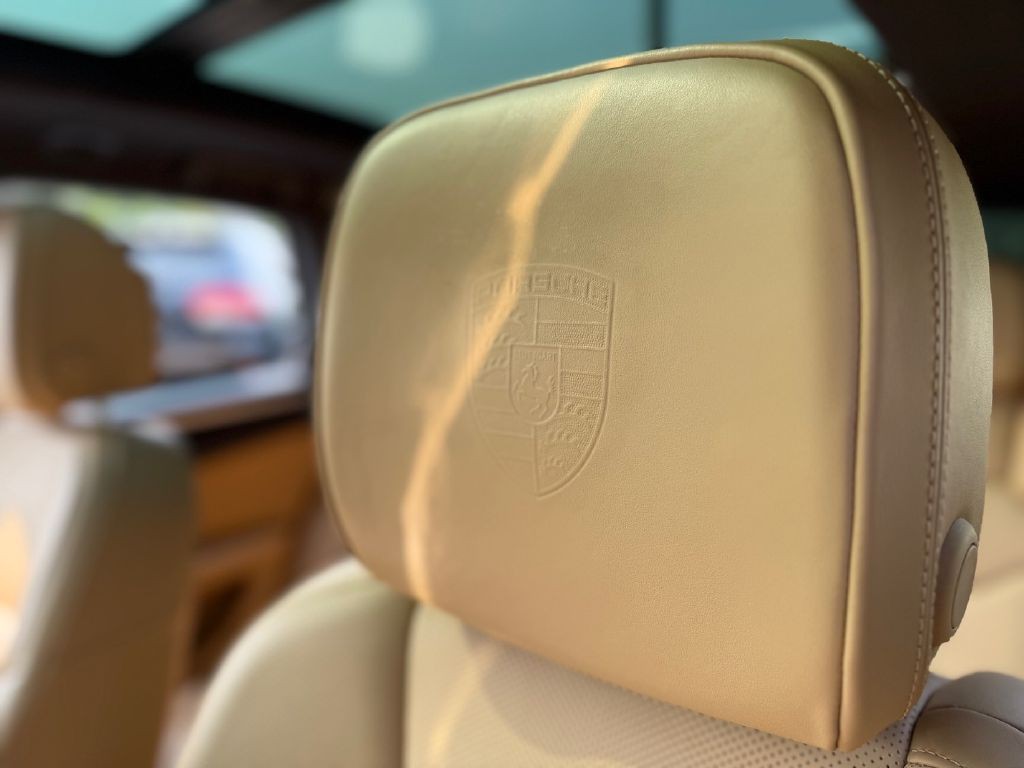 2018 Porsche Macan Image 19