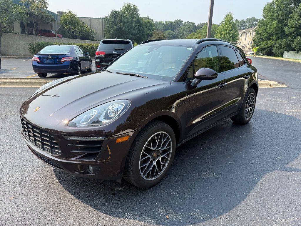 2018 Porsche Macan Image 43