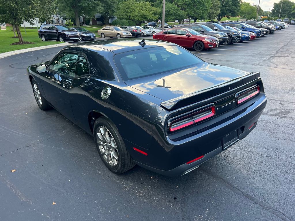 2017 Dodge Challenger Image 7