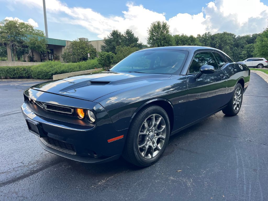 2017 Dodge Challenger Image 10