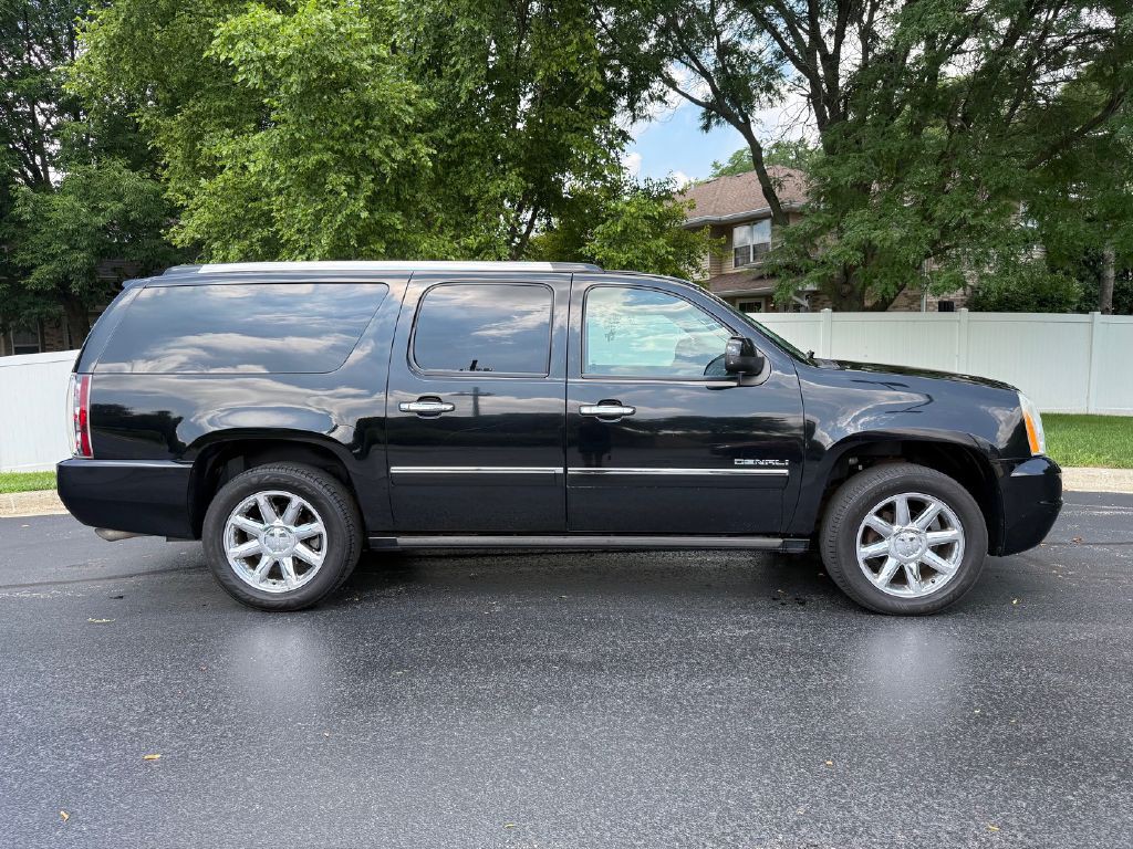 2011 GMC Yukon Image 4