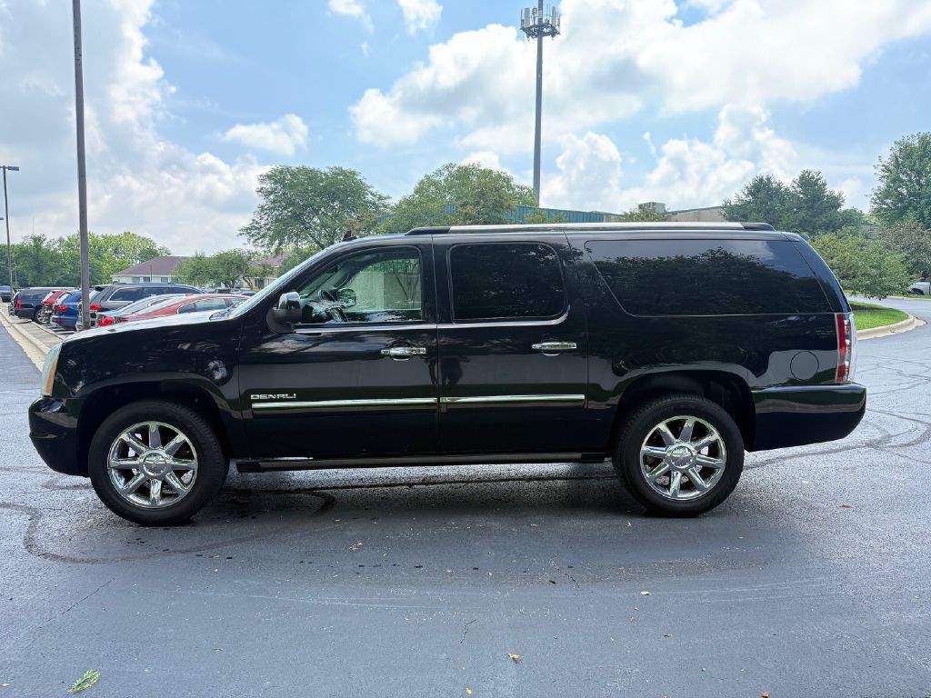 2011 GMC Yukon Image 8