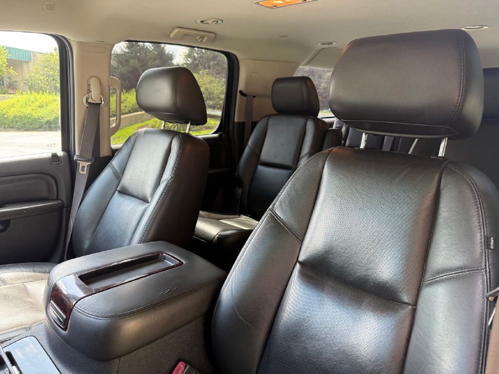 2011 GMC Yukon Image 31