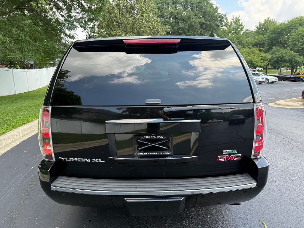 2011 GMC Yukon Image 55