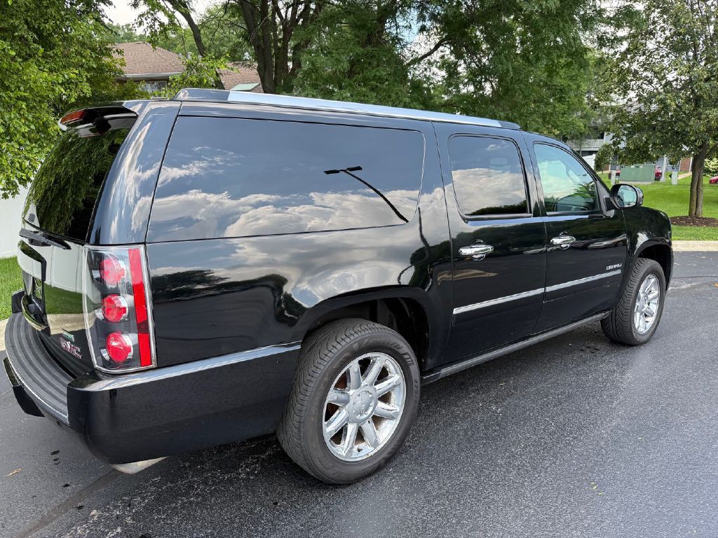 2011 GMC Yukon Image 56