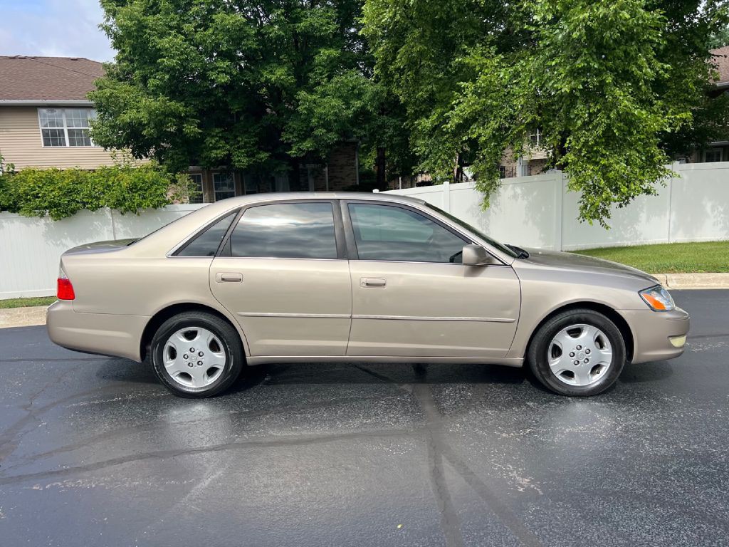 2004 Toyota Avalon Image 5