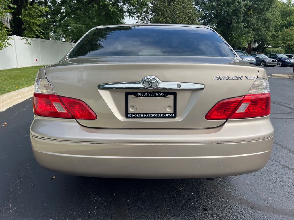 2004 Toyota Avalon Image 7