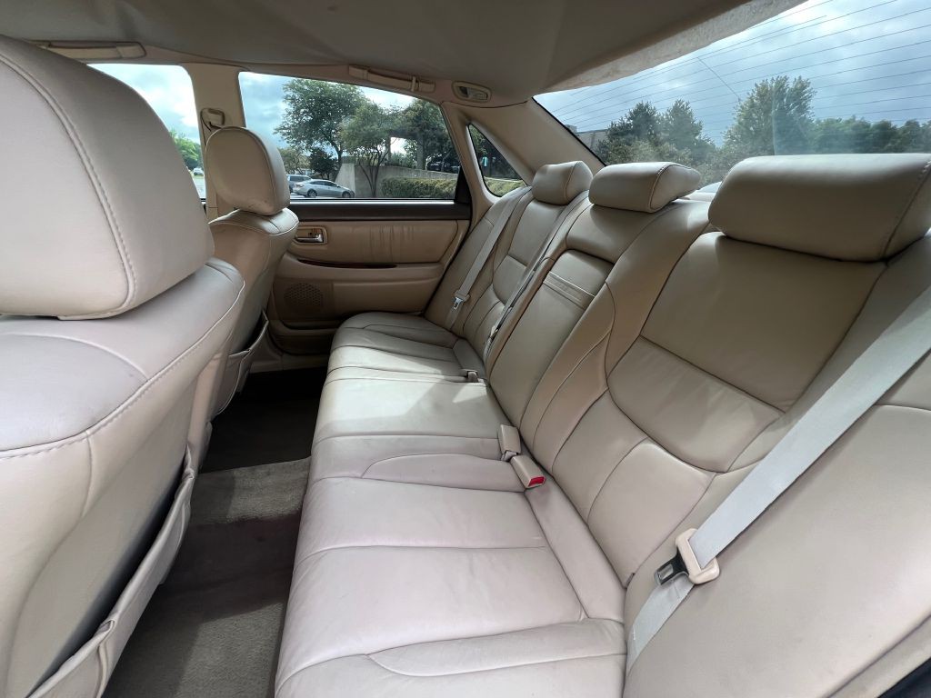 2004 Toyota Avalon Image 19