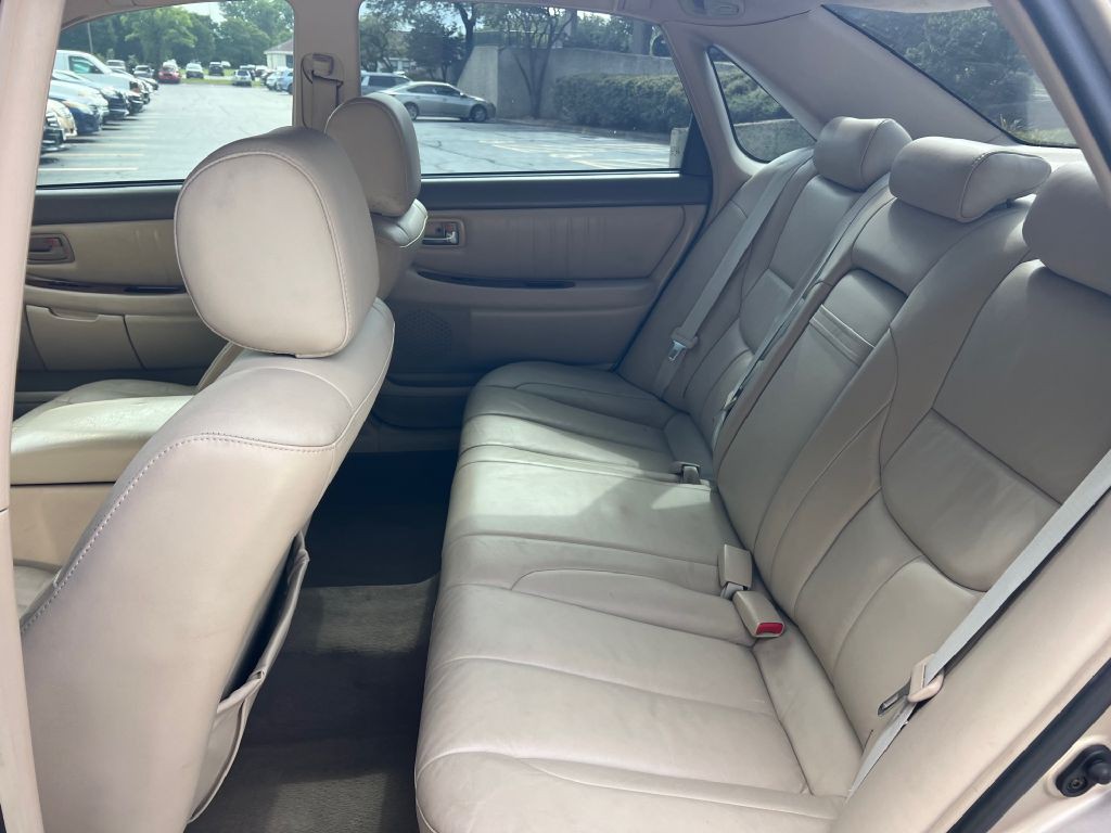 2004 Toyota Avalon Image 24