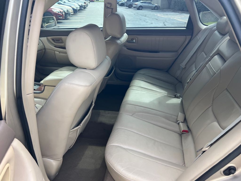 2004 Toyota Avalon Image 25